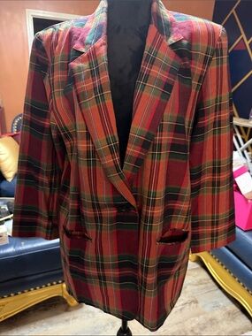 Vintage Requirements Plaid Blazer in Red and Green